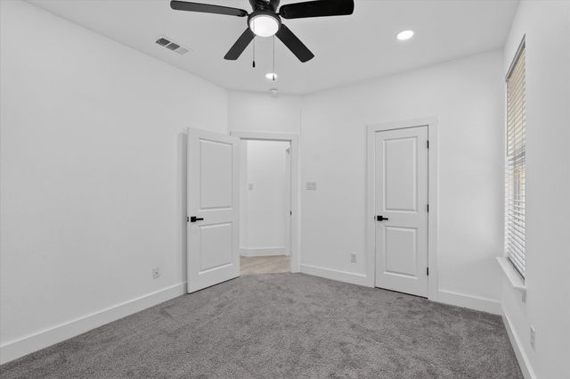 114 Dowdy Lane, Mabank, TX 75156