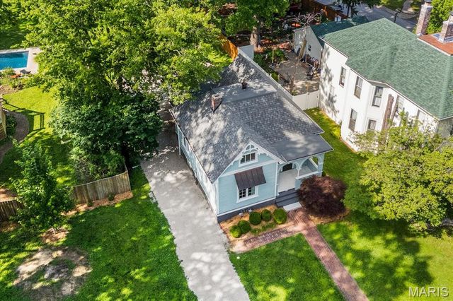 905 St. Louis Street, Edwardsville, IL 62025