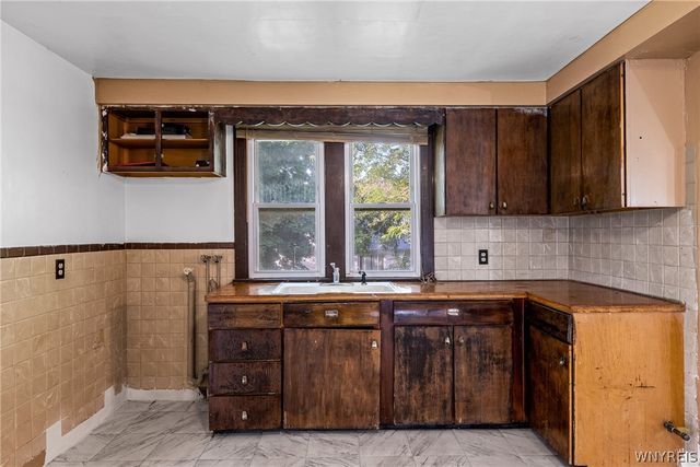 192 Baitz Avenue, Buffalo, NY 14206