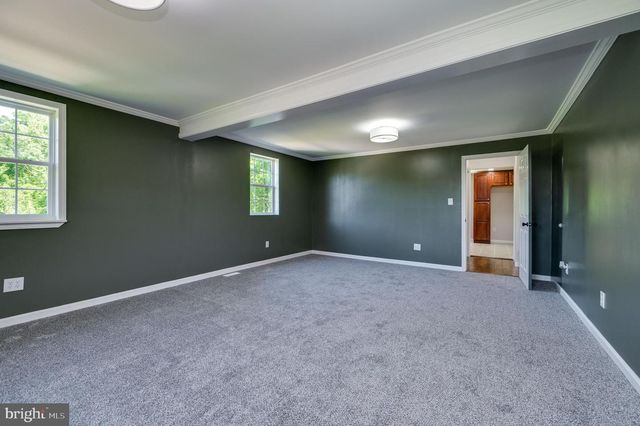 1311 BUTTER LN, Reading, PA 19606