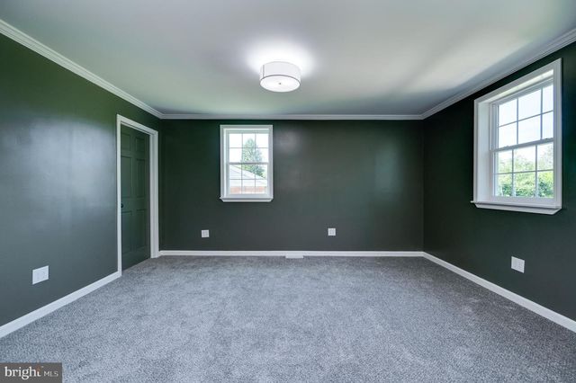 1311 BUTTER LN, Reading, PA 19606