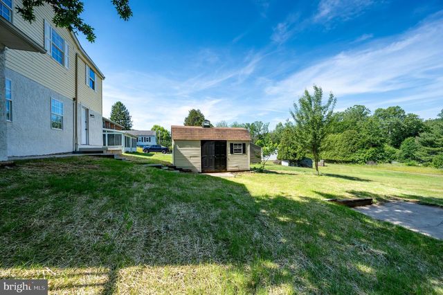1311 BUTTER LN, Reading, PA 19606