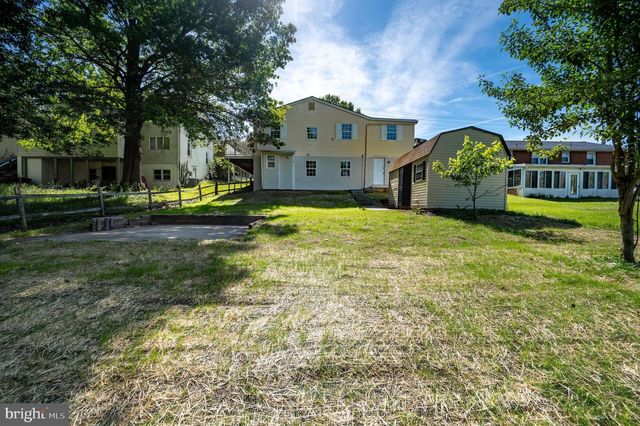 1311 BUTTER LN, Reading, PA 19606