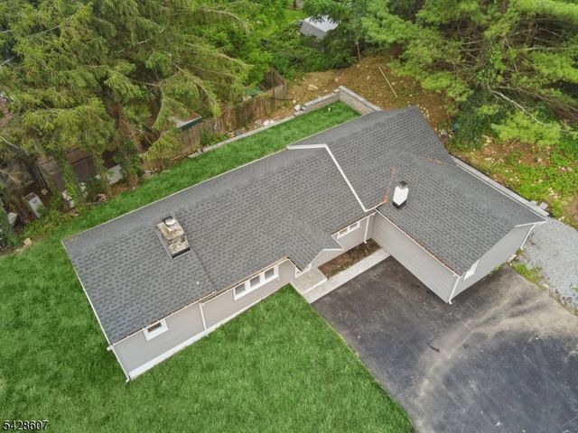 223 Waconia Rd, Vernon Twp., NJ 07422