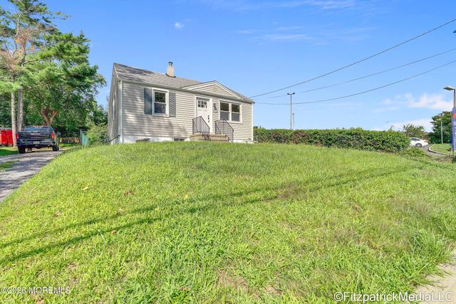 318 W Sylvania Avenue, Neptune City, NJ 07753