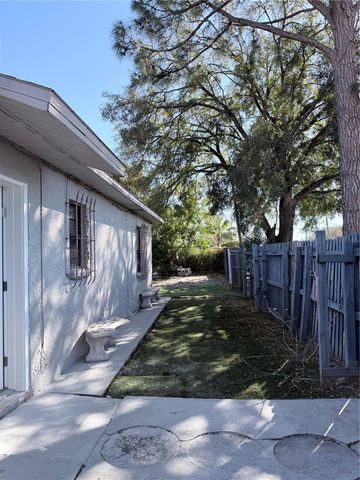 2924 W KATHLEEN STREET, Tampa, FL 33607