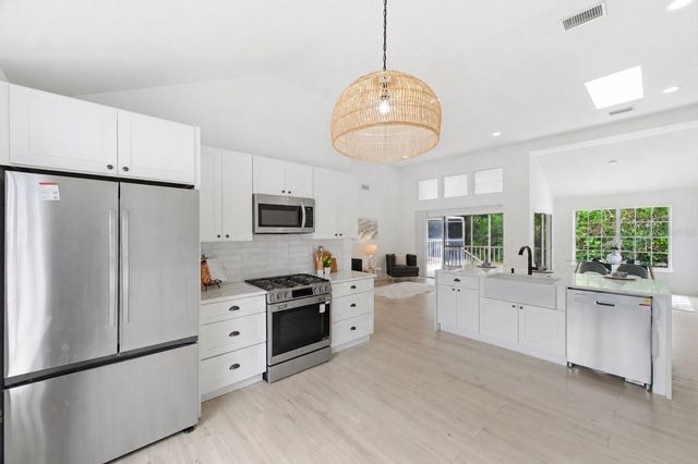 4401 LITTLE JOHN TRAIL, Sarasota, FL 34232