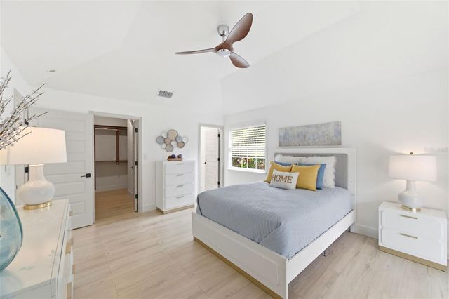 4401 LITTLE JOHN TRAIL, Sarasota, FL 34232