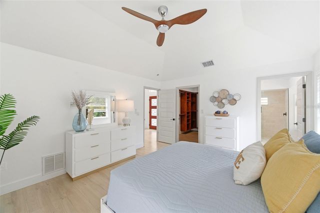 4401 LITTLE JOHN TRAIL, Sarasota, FL 34232