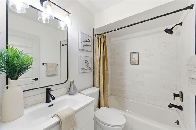 4401 LITTLE JOHN TRAIL, Sarasota, FL 34232