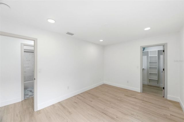 4401 LITTLE JOHN TRAIL, Sarasota, FL 34232