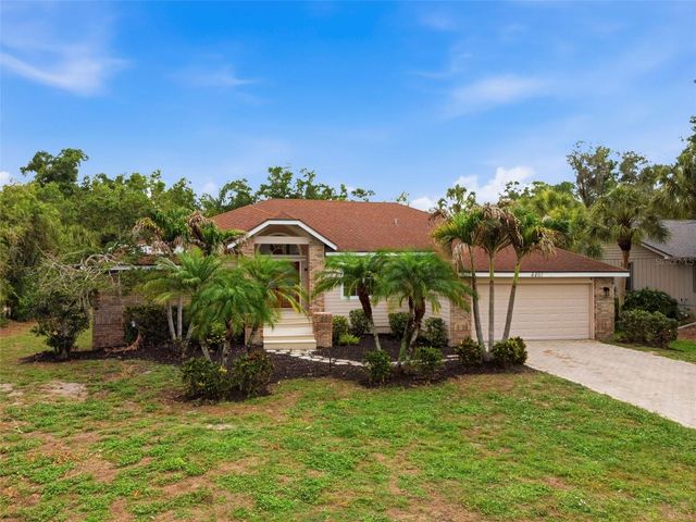 4401 LITTLE JOHN TRAIL, Sarasota, FL 34232