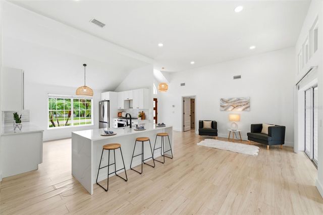 4401 LITTLE JOHN TRAIL, Sarasota, FL 34232