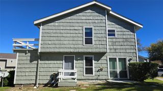 135 April Point Drive N, Conroe, TX 77356