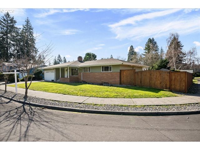 327 Ne 169TH Ave, Portland, OR 97230