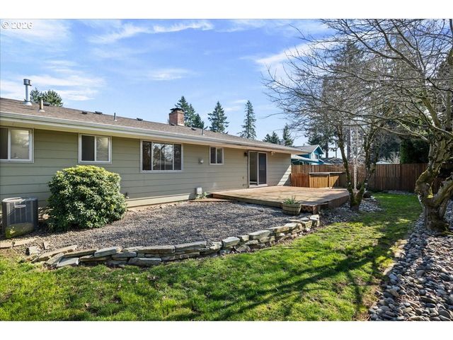 327 Ne 169TH Ave, Portland, OR 97230