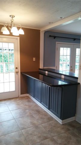 8106 Lorrie Extension, Houston, TX 77025