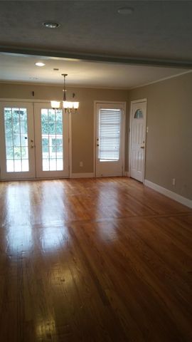 8106 Lorrie Extension, Houston, TX 77025
