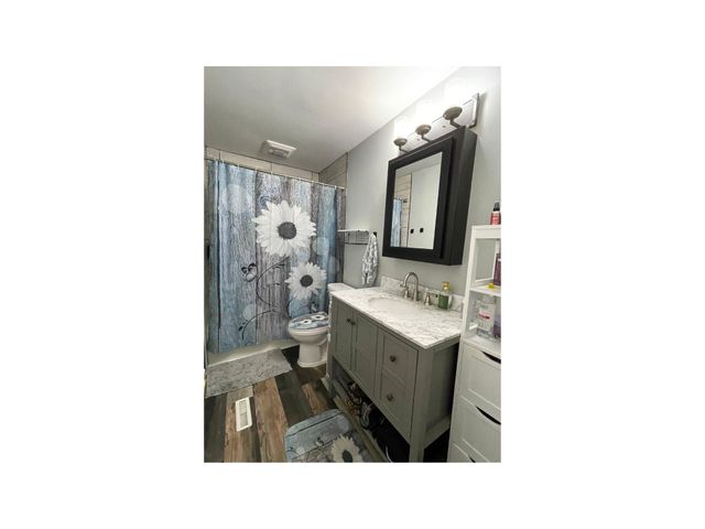 377 Henry Drive, Knox, IN 46534