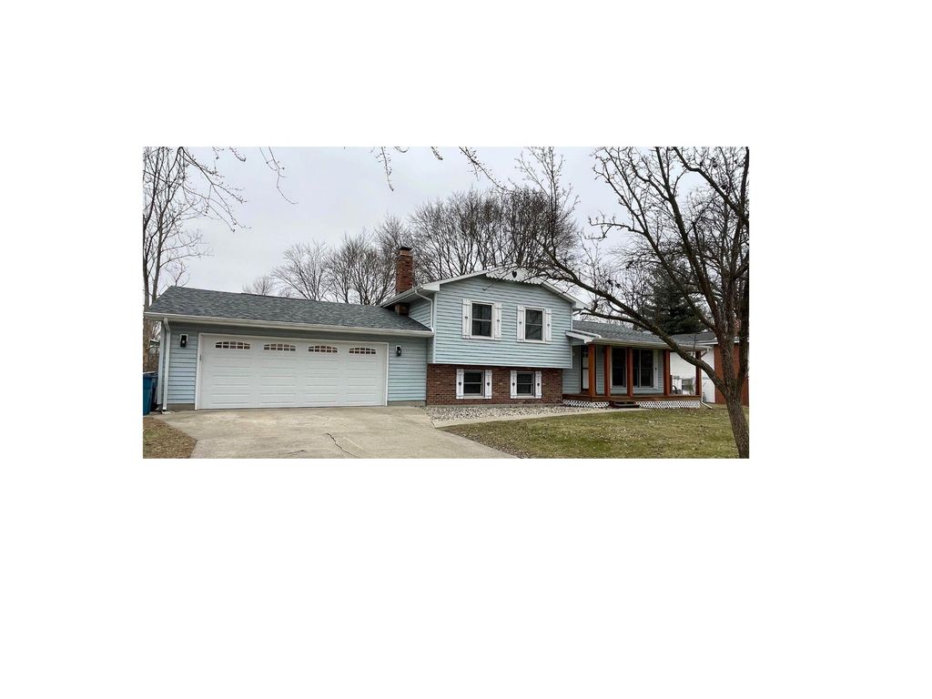 377 Henry Drive, Knox, IN 46534