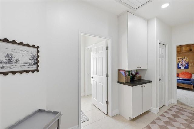 9161 SOUTHERN COMFORT COURT, Weeki Wachee, FL 34613