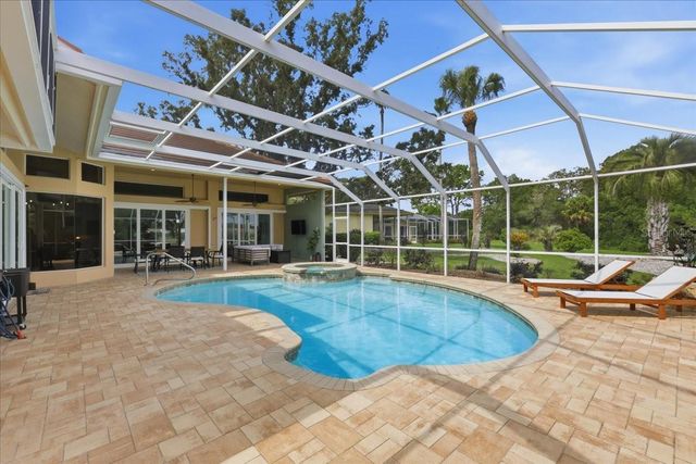 9161 SOUTHERN COMFORT COURT, Weeki Wachee, FL 34613