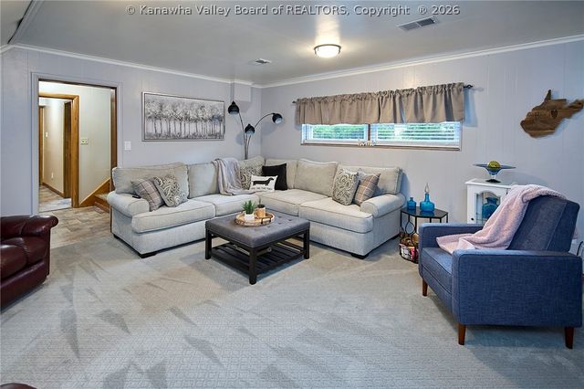 407 Weimer Avenue, St Albans, WV 25177