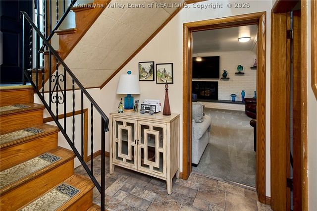 407 Weimer Avenue, St Albans, WV 25177