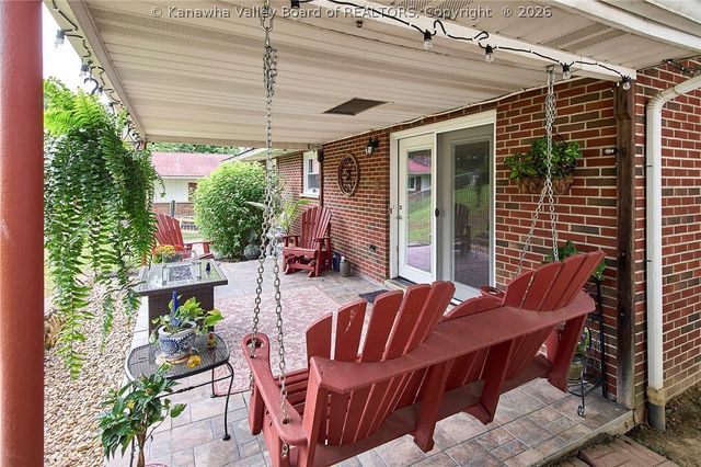 407 Weimer Avenue, St Albans, WV 25177