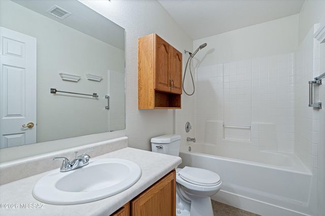 50 N Shadow Brook Place, Tucson, AZ 85748