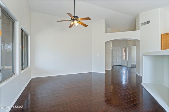 50 N Shadow Brook Place, Tucson, AZ 85748