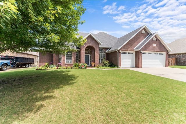 4376 W Wedge Drive, Fayetteville, AR 72704