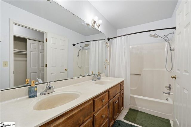 2 Tamburlaine Court, Greenville, SC 29609