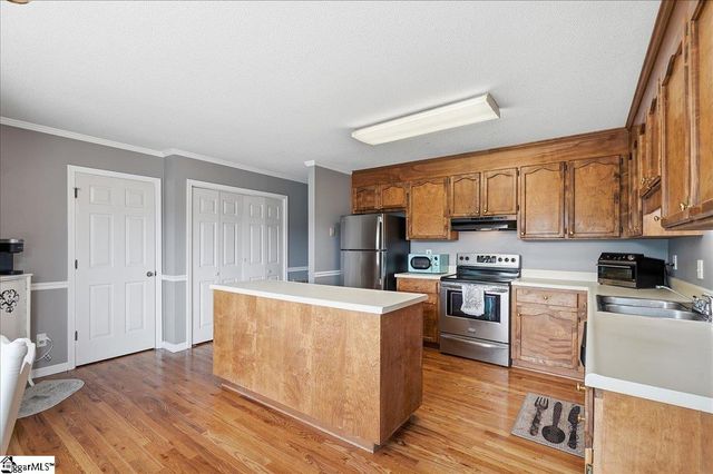2 Tamburlaine Court, Greenville, SC 29609