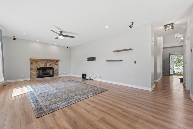 25311 Scott Drive, Plainfield, IL 60544