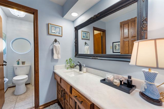 2212 Prestonwood Drive, Arlington, TX 76012