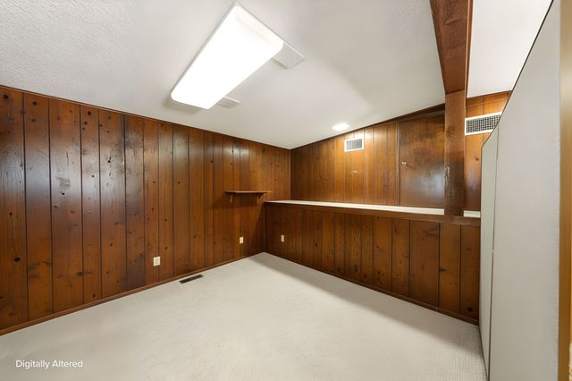 2212 Prestonwood Drive, Arlington, TX 76012
