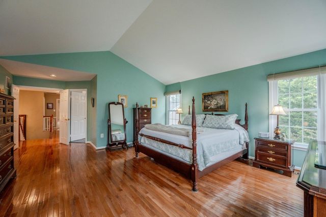 46610 KINGSCHASE CT, Sterling, VA 20165
