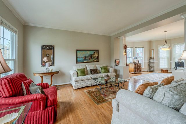 46610 KINGSCHASE CT, Sterling, VA 20165