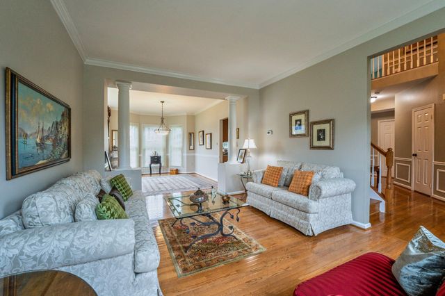 46610 KINGSCHASE CT, Sterling, VA 20165