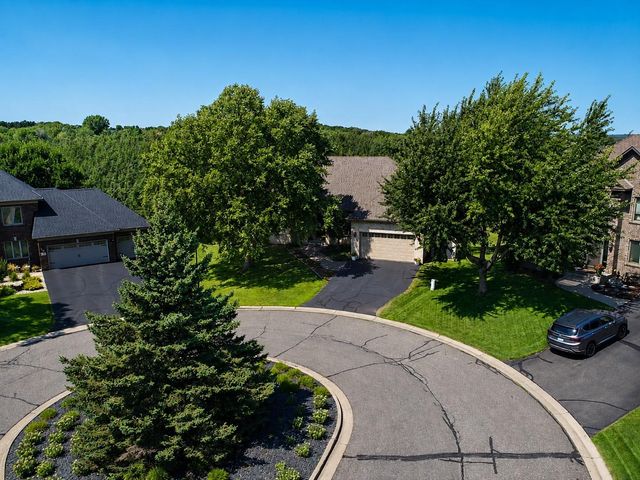 23 Ashbury Court, Hudson, WI 54016