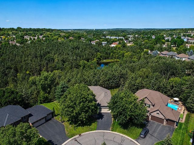 23 Ashbury Court, Hudson, WI 54016