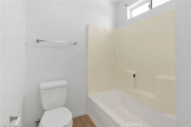 15498 Washoan, Apple Valley, CA 92307