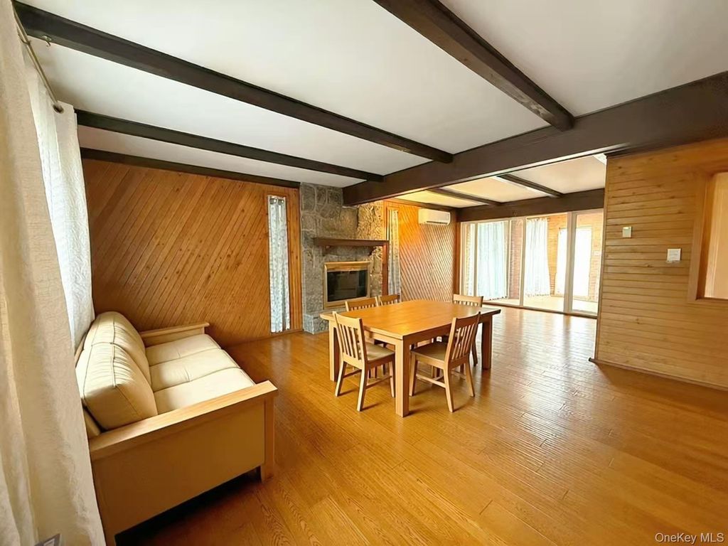 30 Book Lane, Levittown, NY 11756 — photo 5