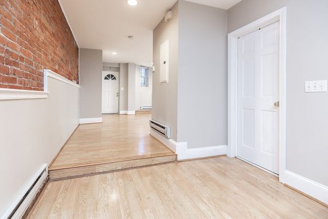 39 Warren Ave G, Boston, MA 02116