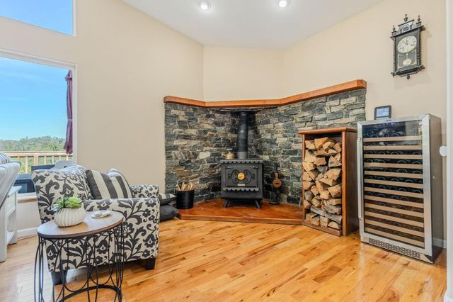 1330 Lower Lake Dr, Placerville, CA 95667