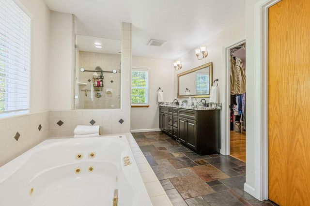 1330 Lower Lake Dr, Placerville, CA 95667