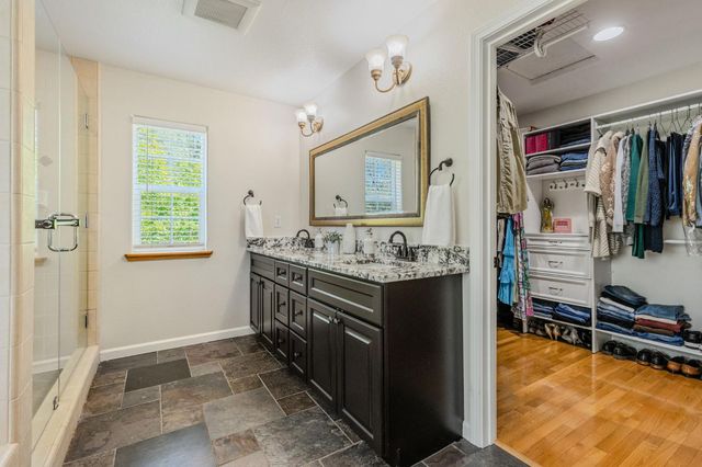 1330 Lower Lake Dr, Placerville, CA 95667