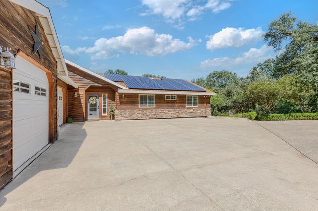 1330 Lower Lake Dr, Placerville, CA 95667