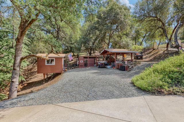 1330 Lower Lake Dr, Placerville, CA 95667